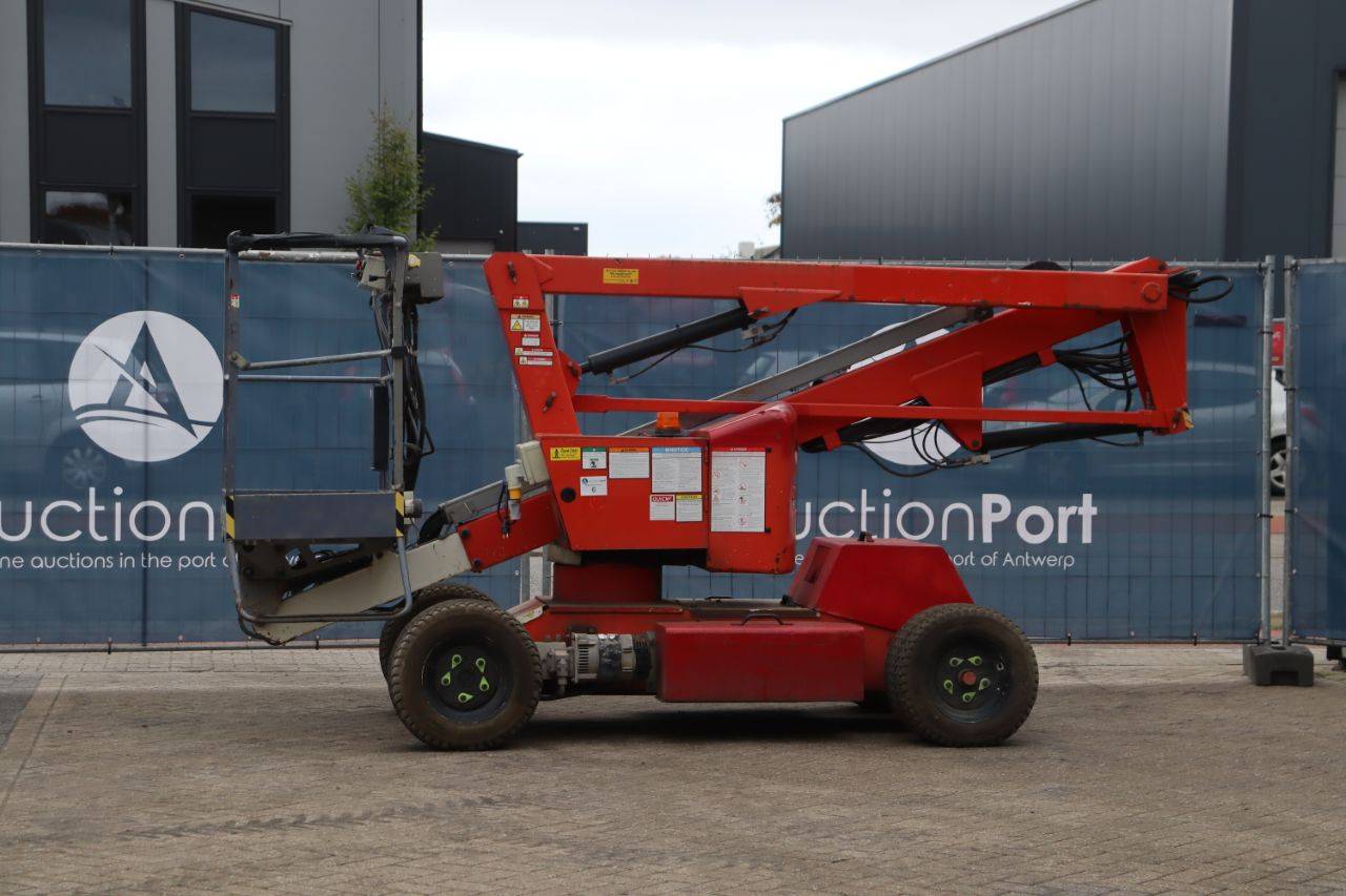 Nifty HR12NDE Electric+Diesel 12.2m Articulated Boom Lift 2014
