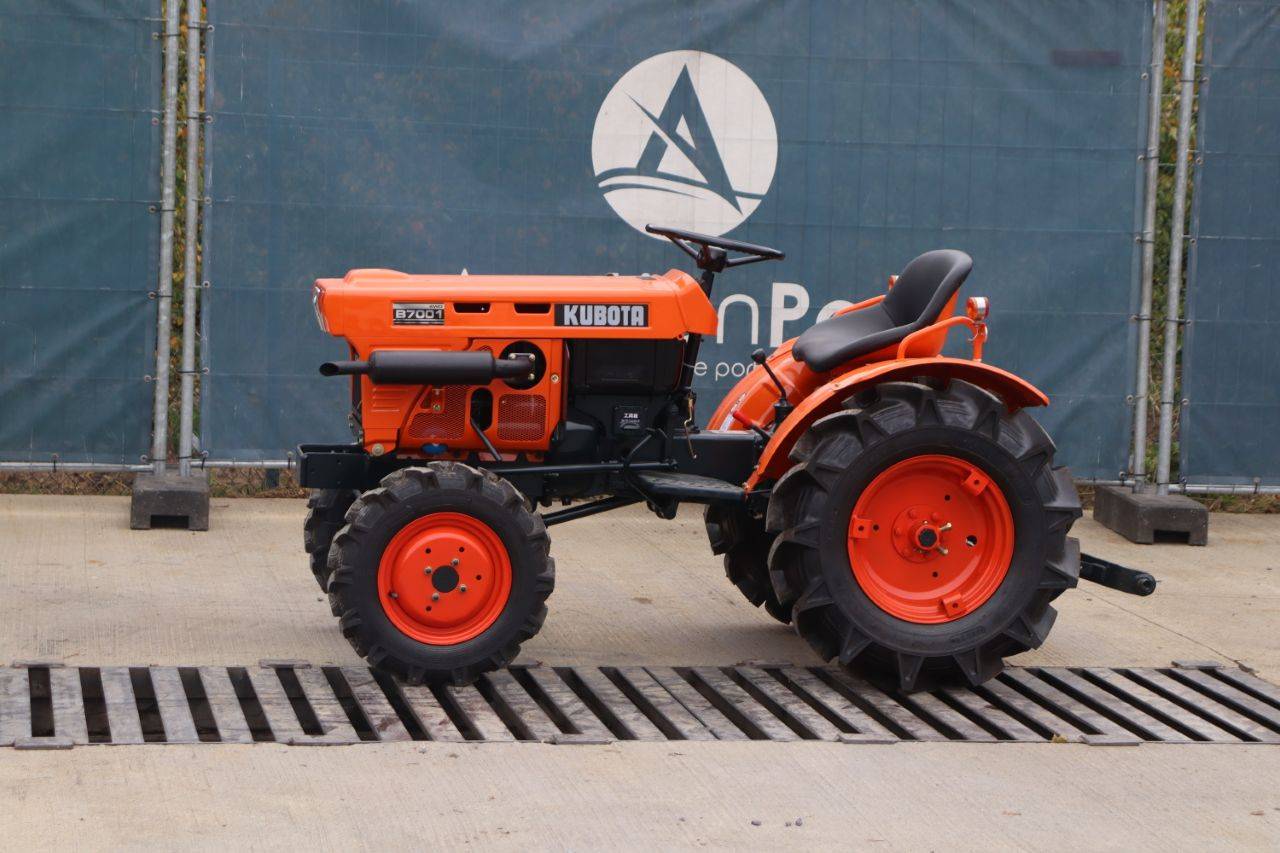 Mini tractor Kubota B7001DT Diesel