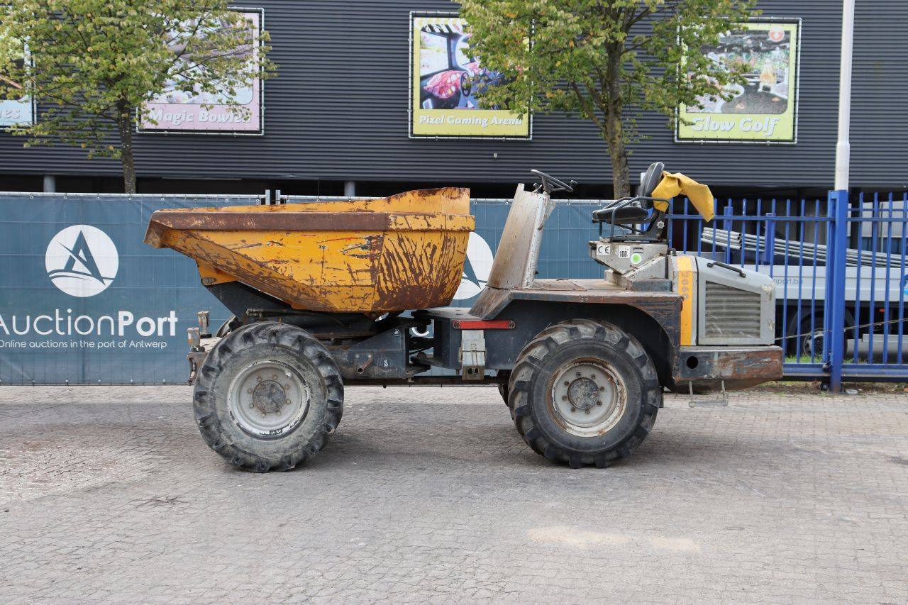 Dumper Kubota V3800 Diesel 2006