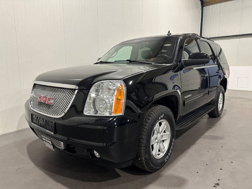 SUV GMC Yukon SLT LPG + Petrol 2013 (Margin)