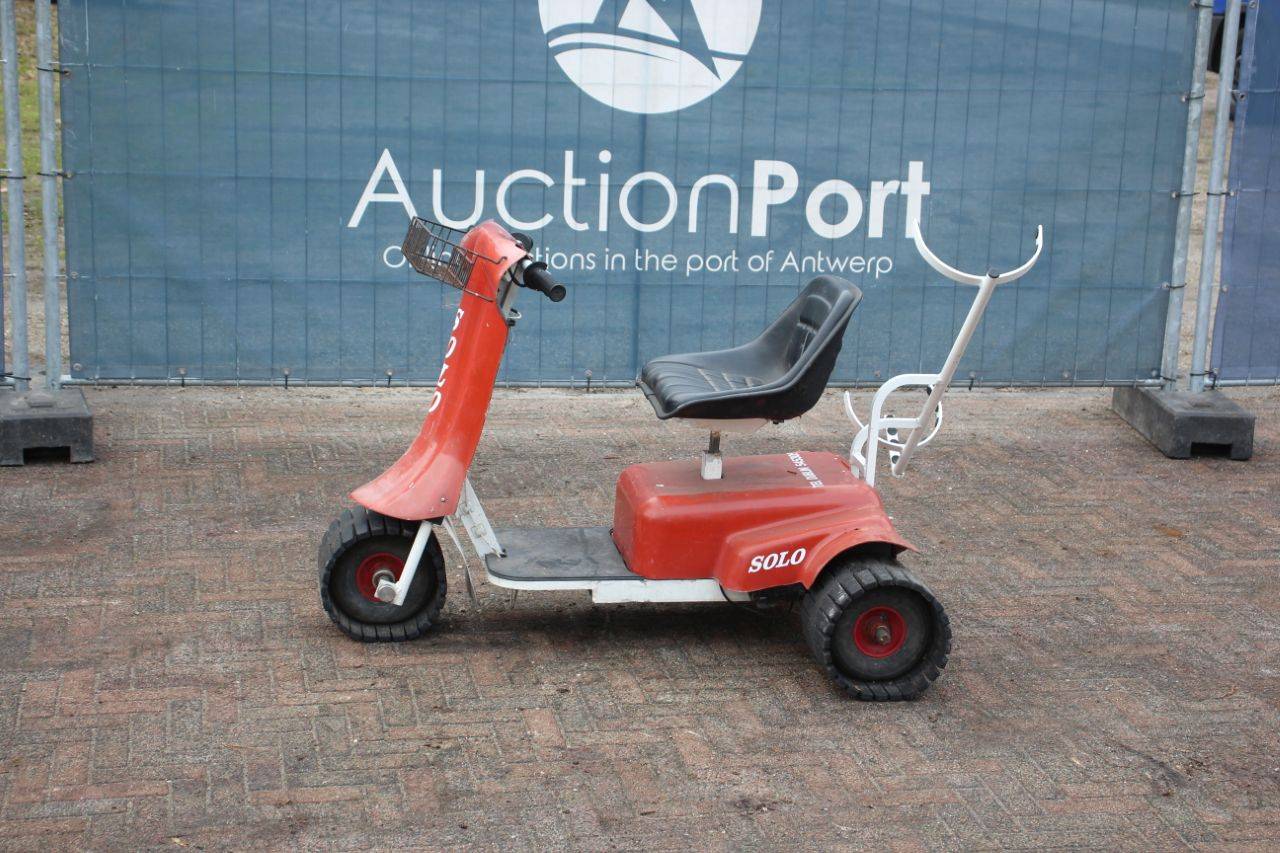 Electric Solo Scooter
