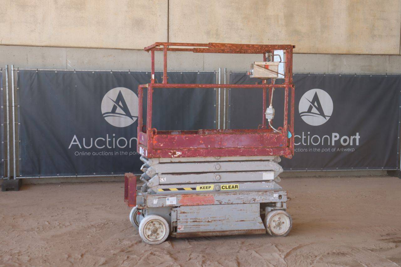 Skyjack SJ-3219 Electric Scissor Lift 7.8m 2010