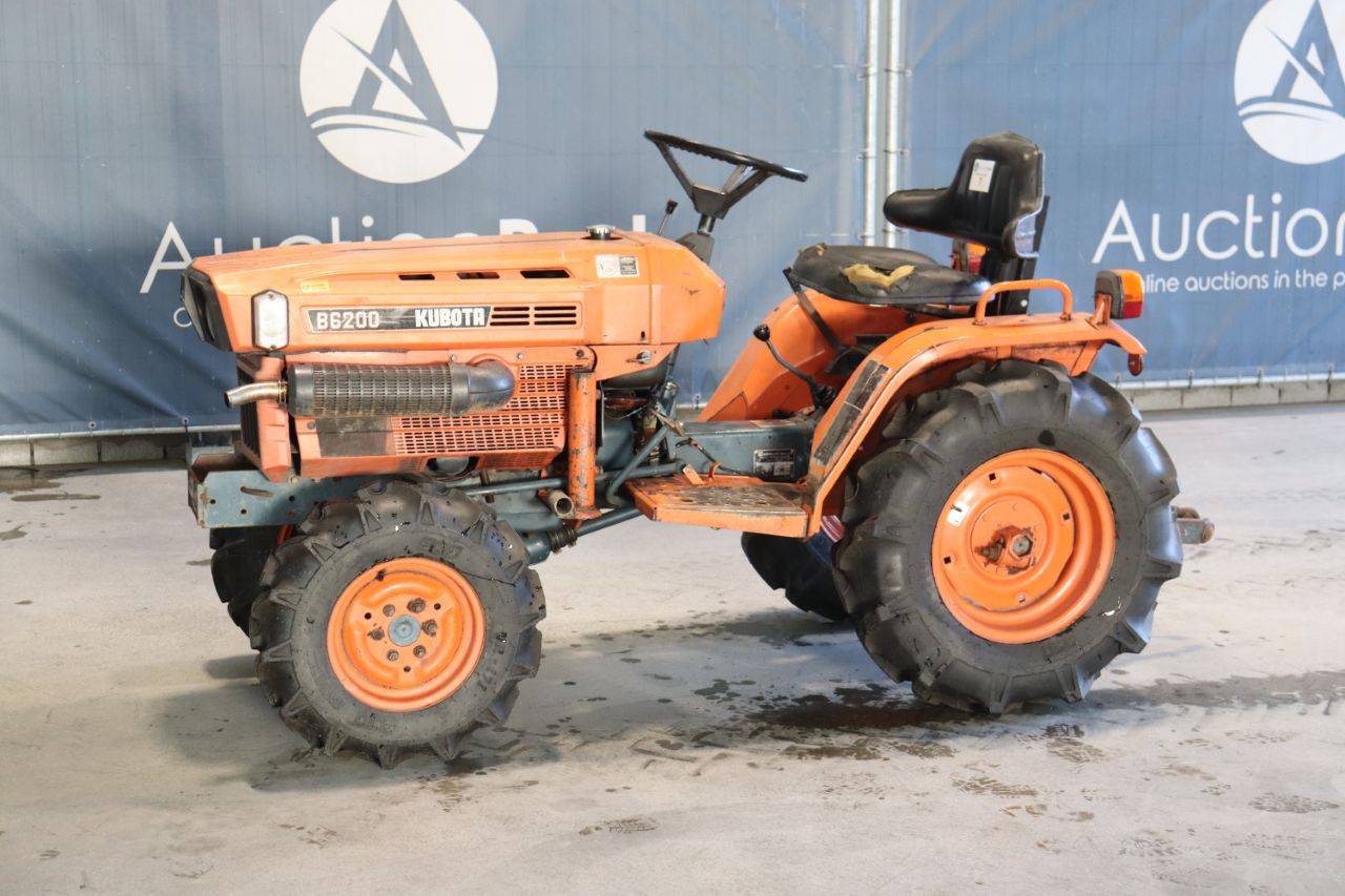 Mini tractor Kubota B6200D Diesel
