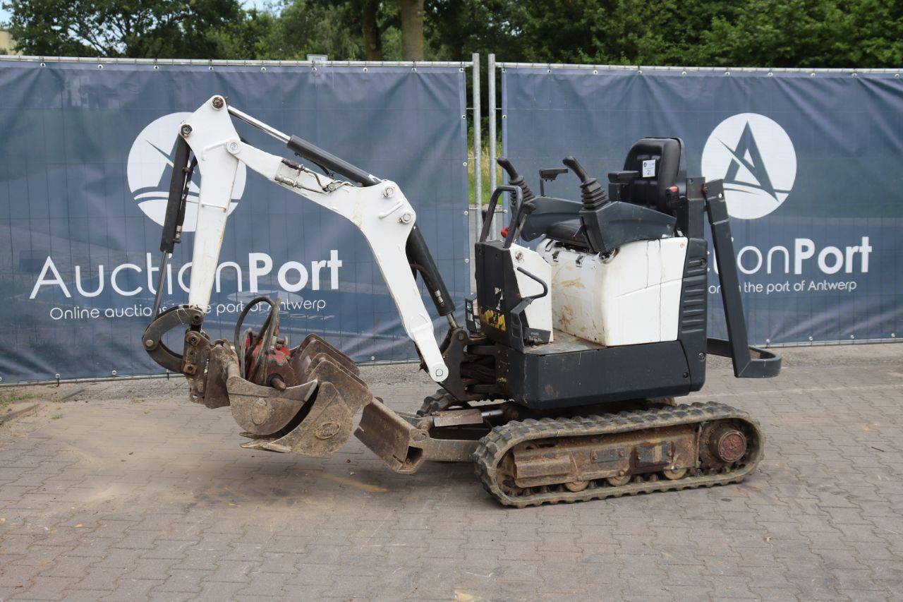 Mini excavator Bobcat E10 Diesel 7.5kW 2017