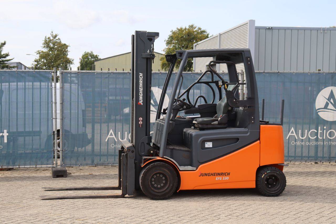 Forklift Jungheinrich EFG S30 Electric 3000kg 5.5m 2014