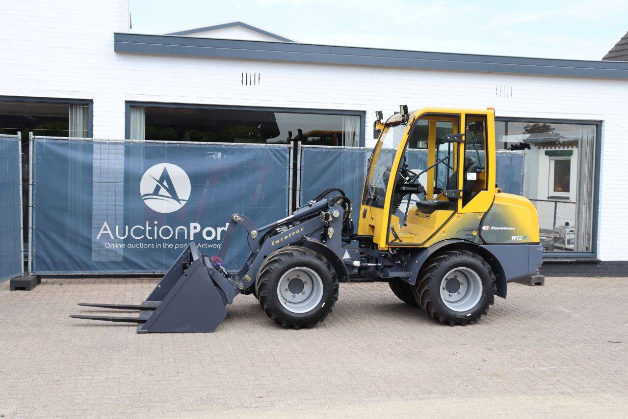 Pala gommata Eurotrac W12-CIF Diesel 27kW 2020
