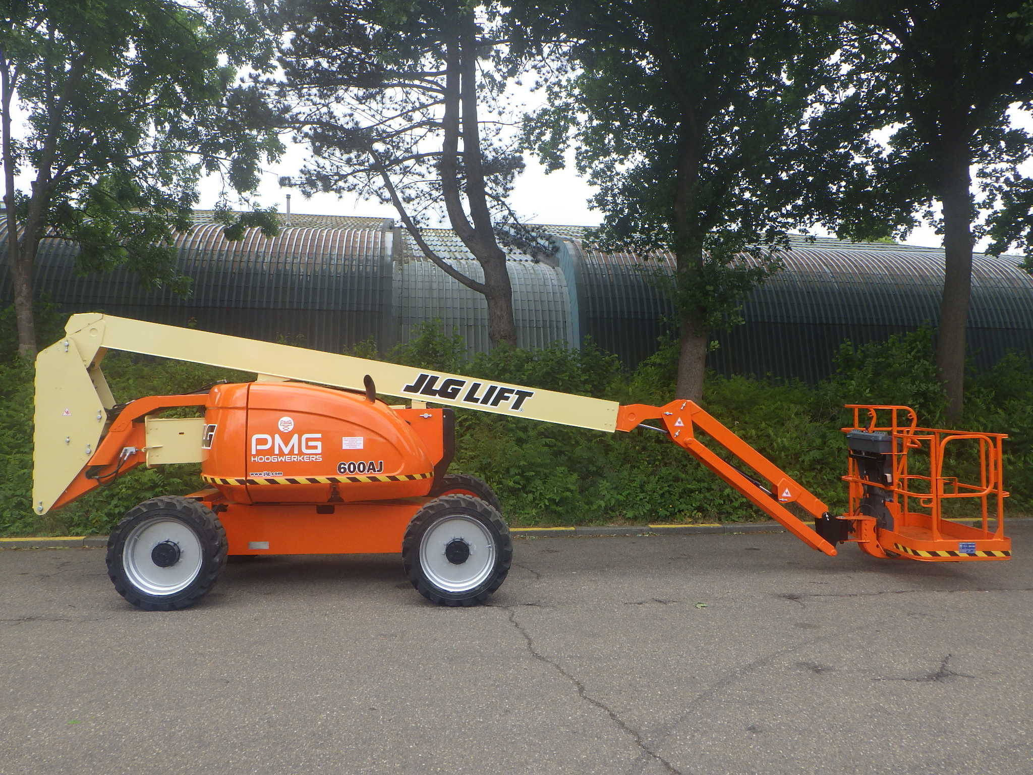 JLG 600AJ Diesel 20.47m Articulated Boom Lift 2011