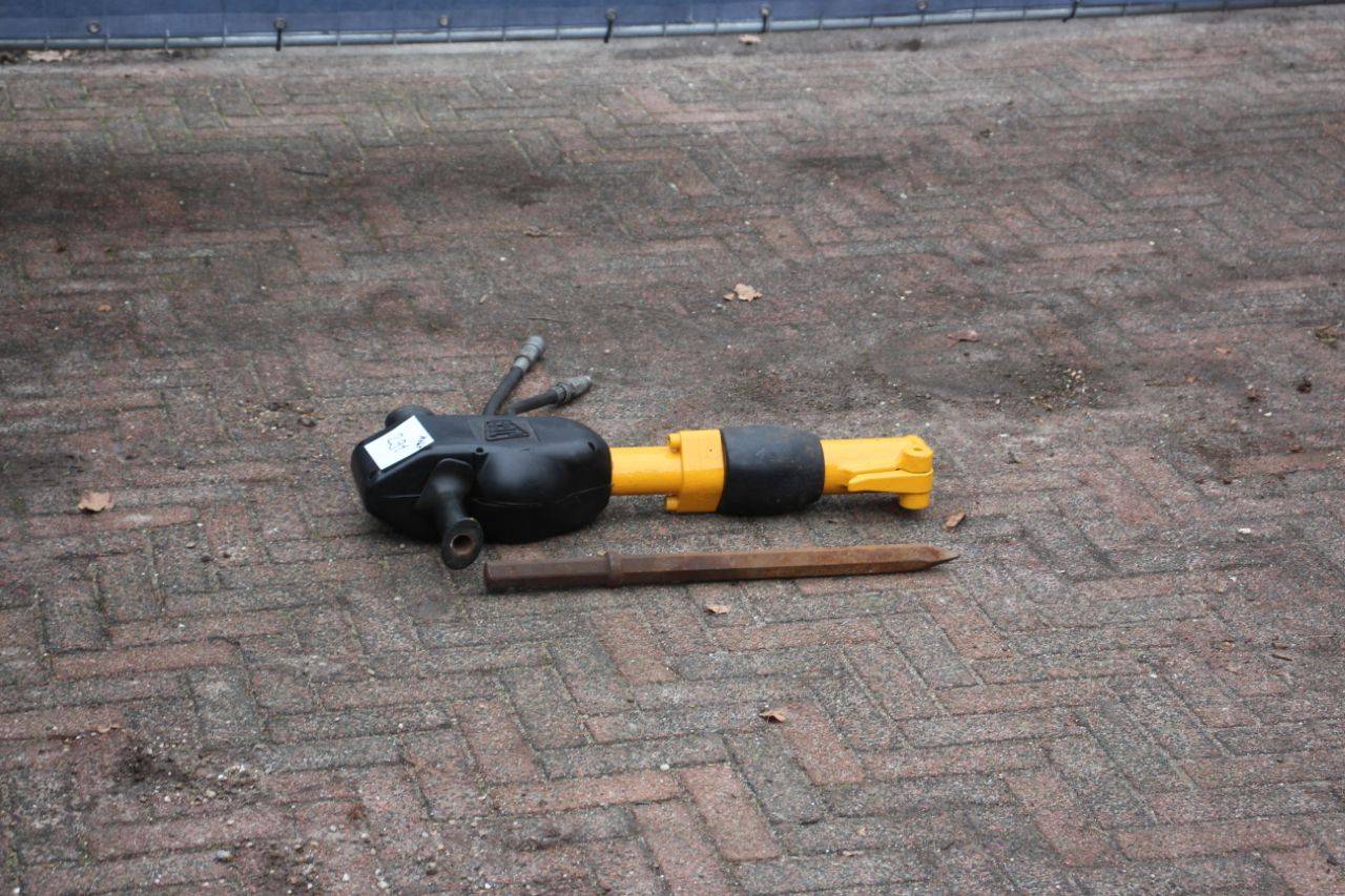 JCB hydraulic breaker