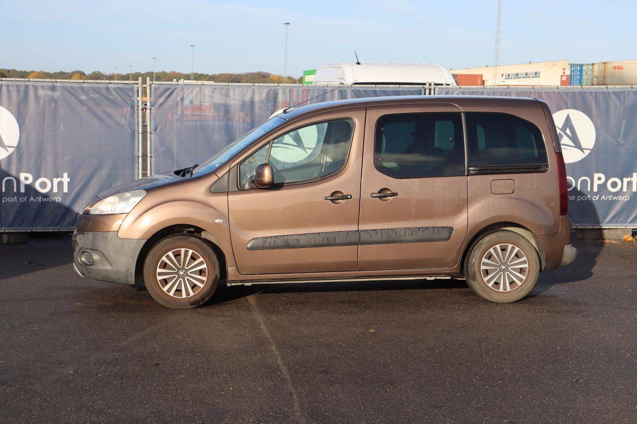 Pkw Peugeot Partner Diesel 75 PS 2013 (Marge)