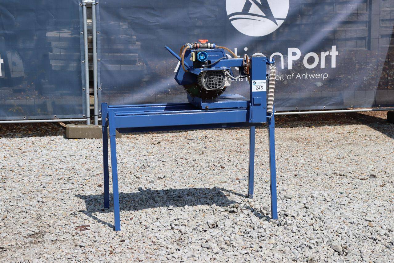 Bourk ECO 635 2009 Drill