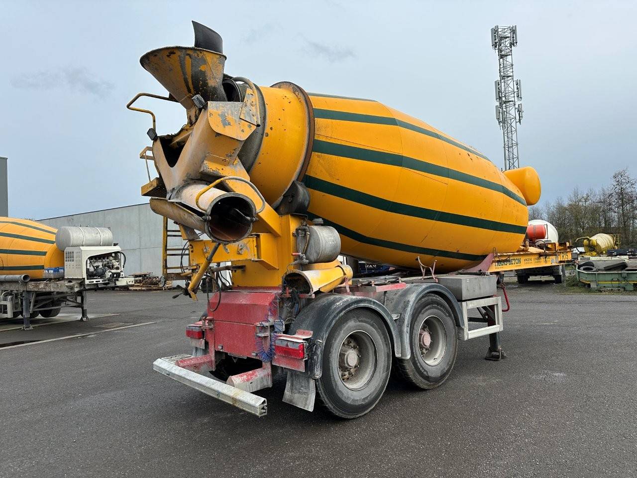 Concrete mixer MOL M1012/20T/37/2 2012