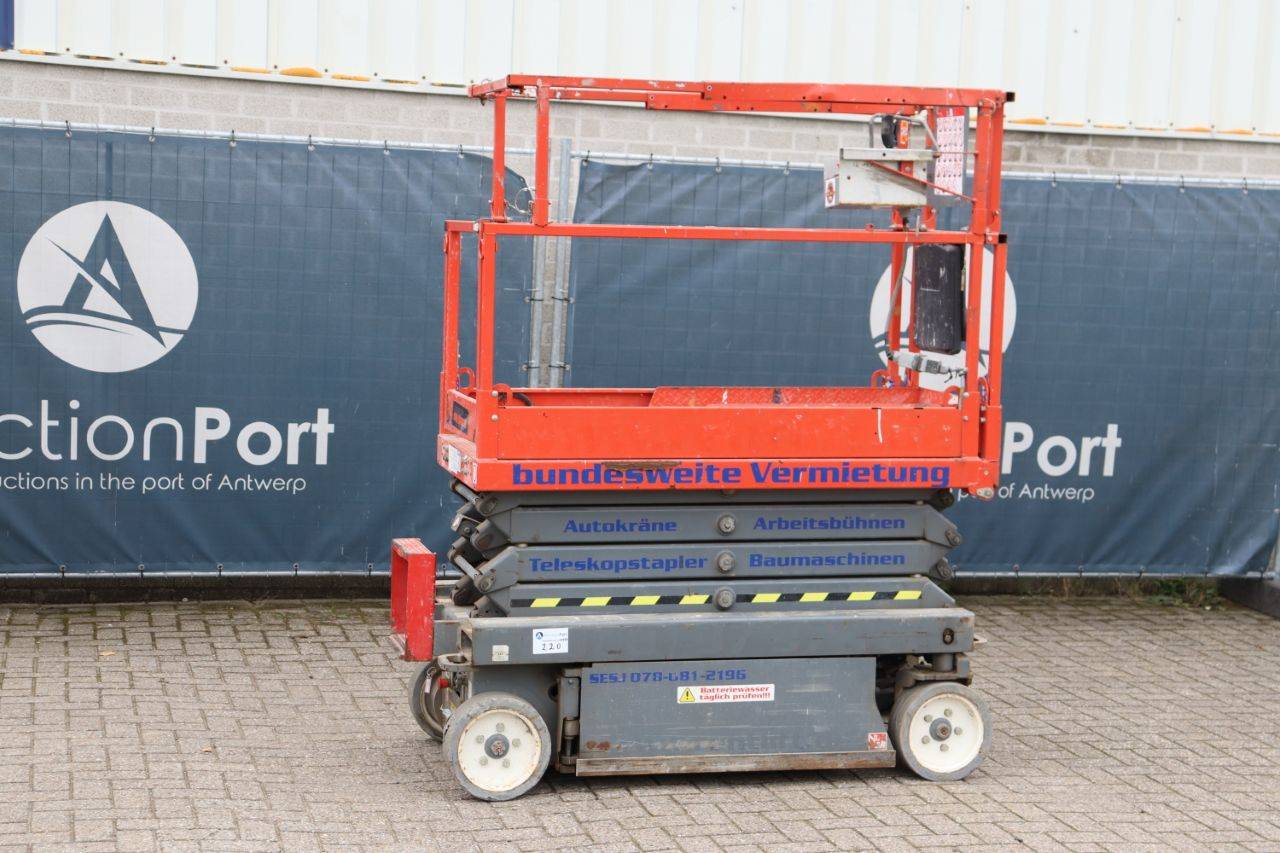 Scissor Lift Skyjack SJ III 3219 Electric 7.8m 2016