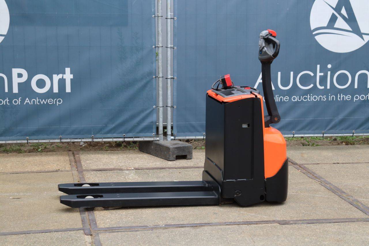 Toyota Electric Pallet Truck