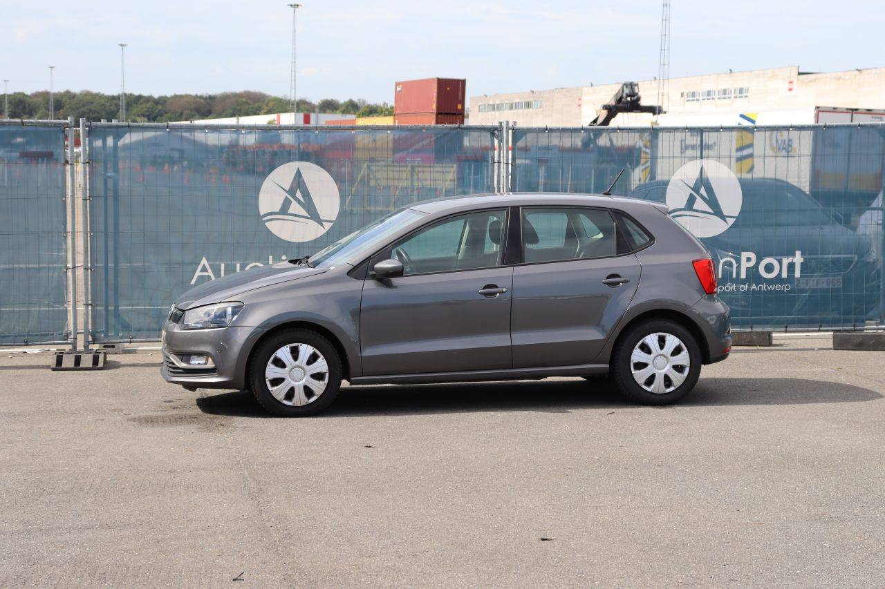 Passenger car Volkswagen Polo Petrol 75hp 2014 (Margin)