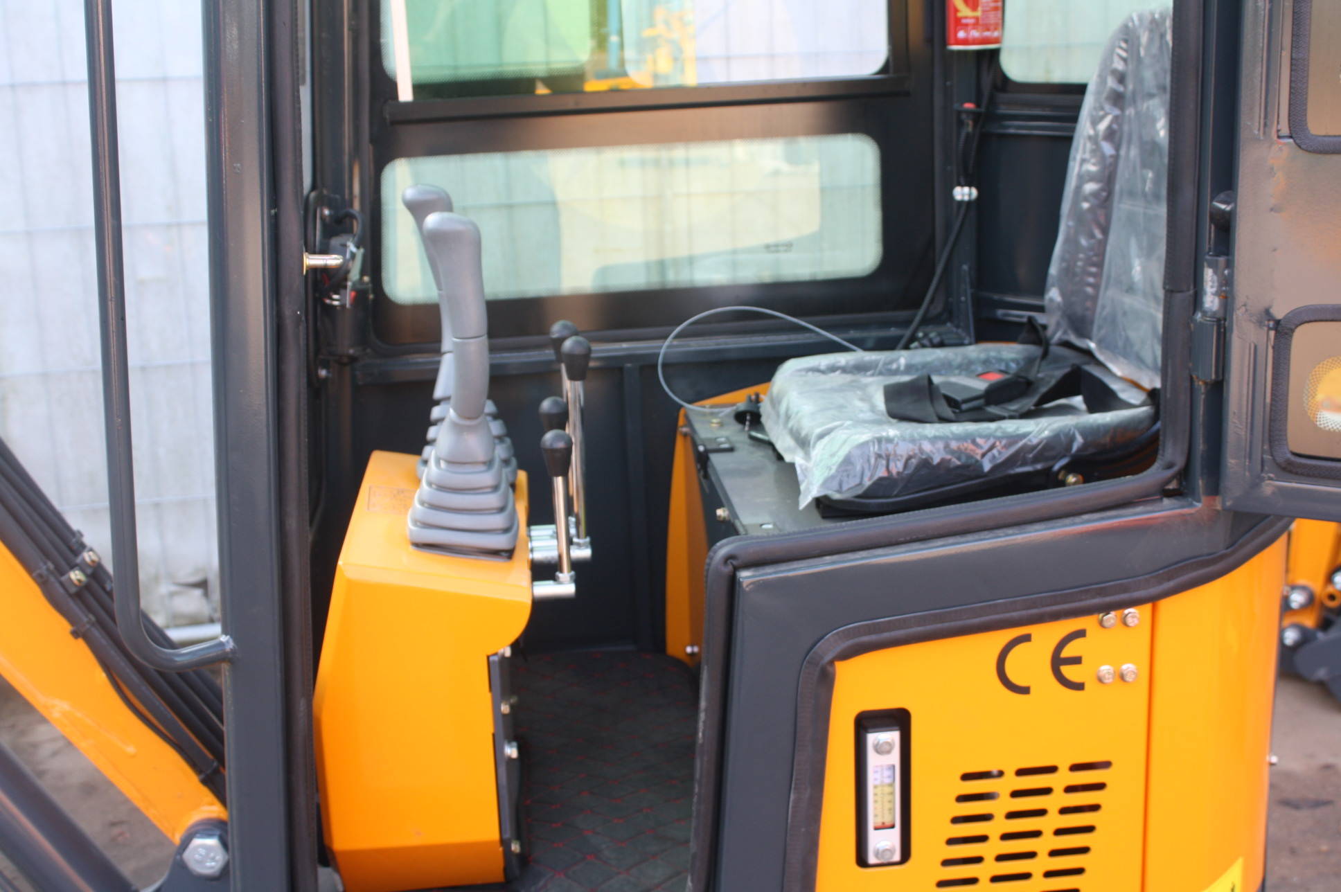 Escavatore cingolato Vicsec VC13CD Diesel 2026