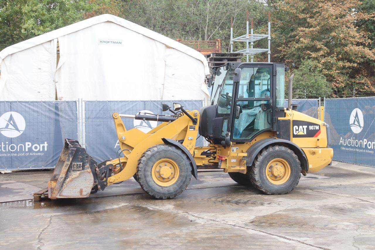 Caterpillar 907M Diesel Wheel Loader 2016