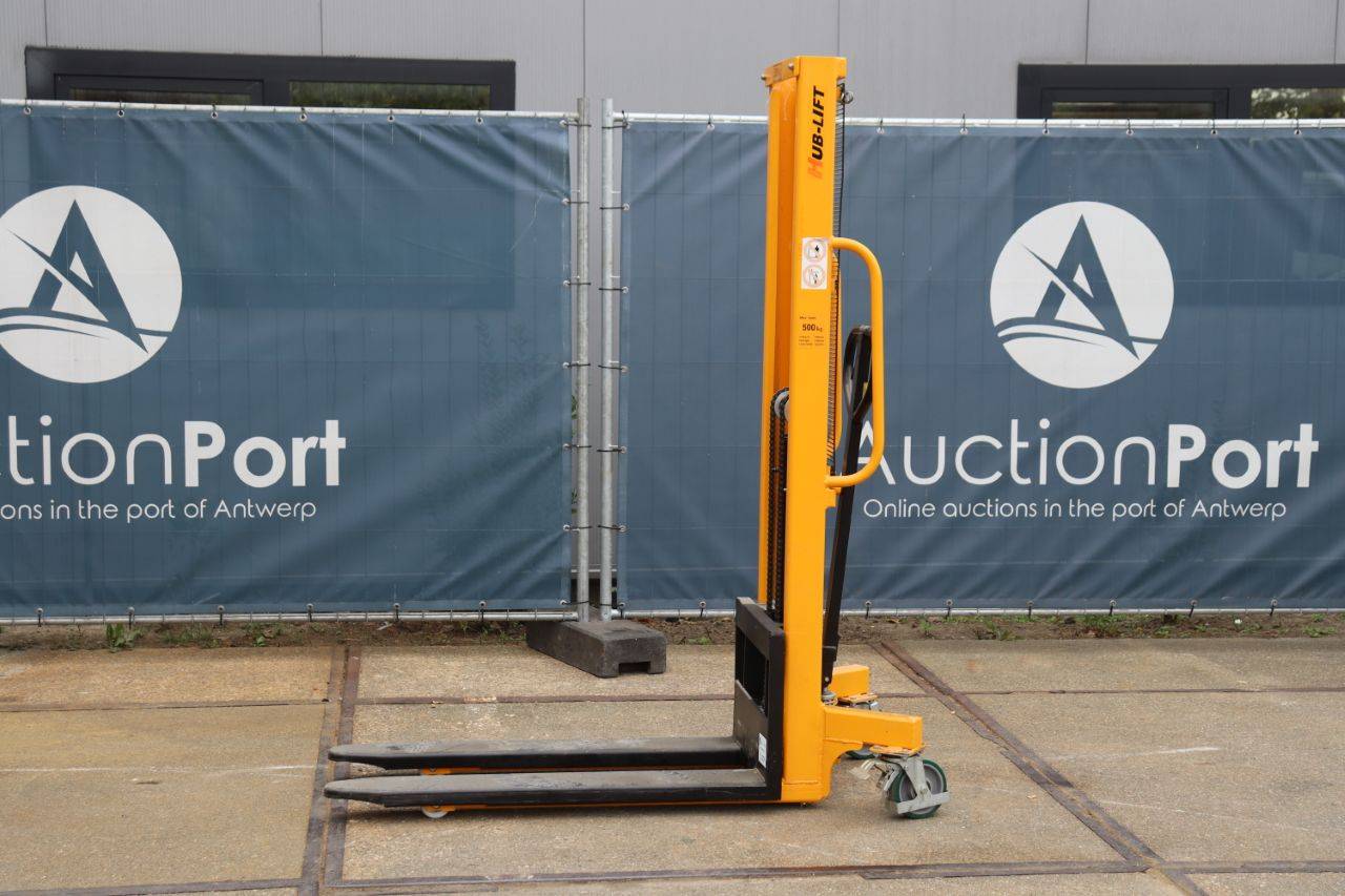 Hub-Lift Stacker HUB-LIFT Manual Pallet Stacker Other 500kg 1.5m