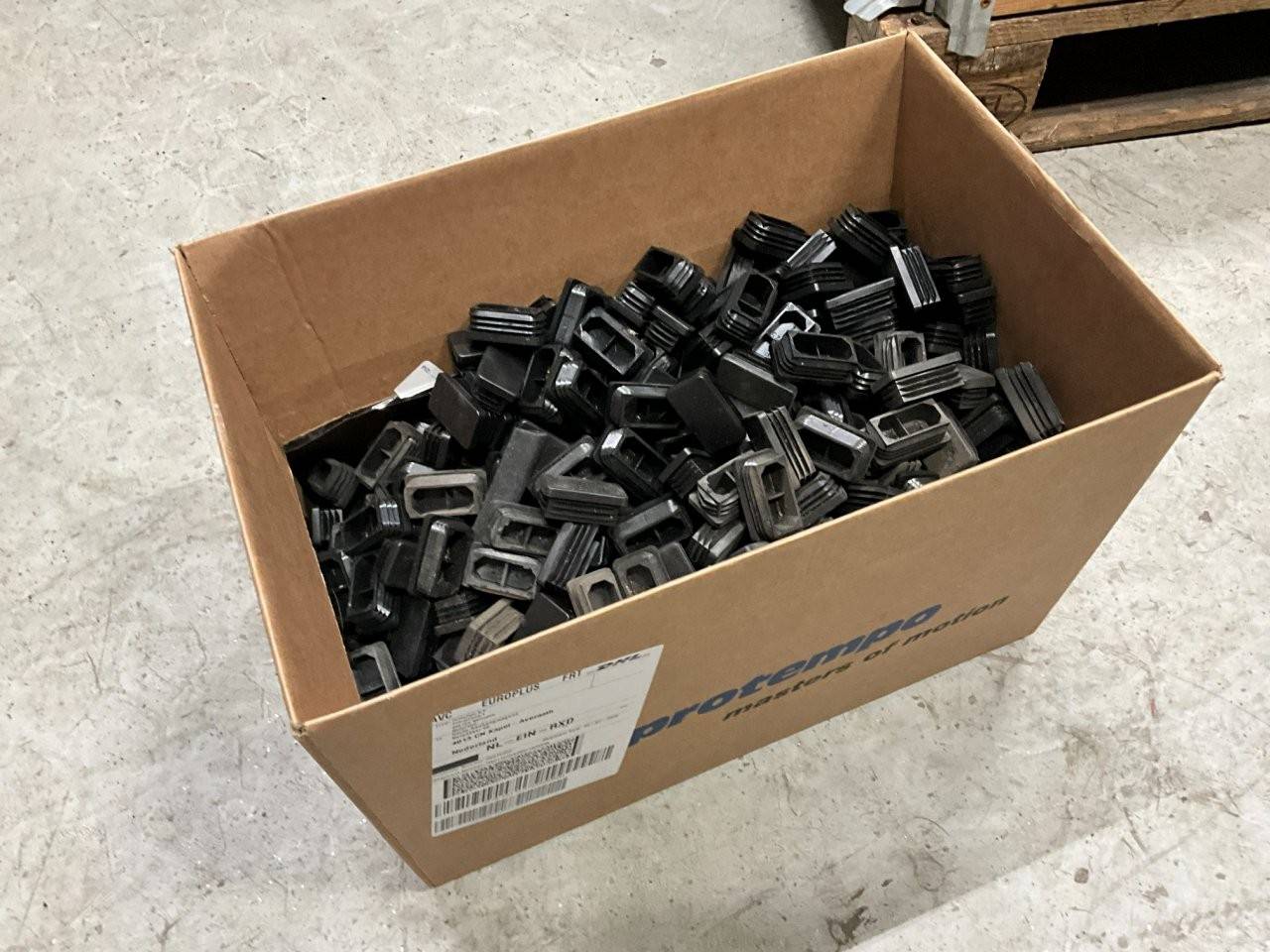 Party Caps 45x25