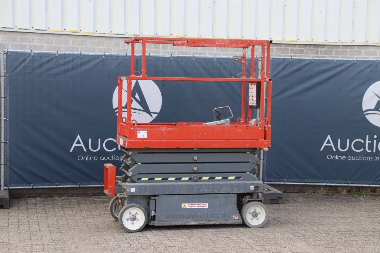 Scissor lift Skyjack SJIII 3219 Electric 7.79m 2017