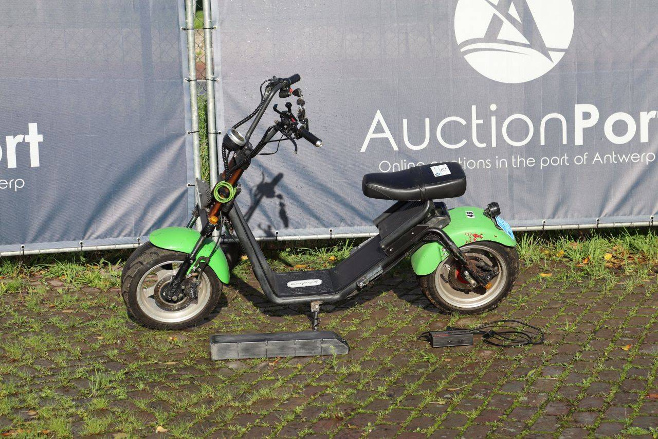 Scooter CAM S Elektrisch