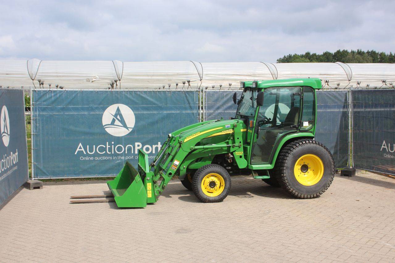 Tractor John Deere 3720 Diesel 44hp 2003
