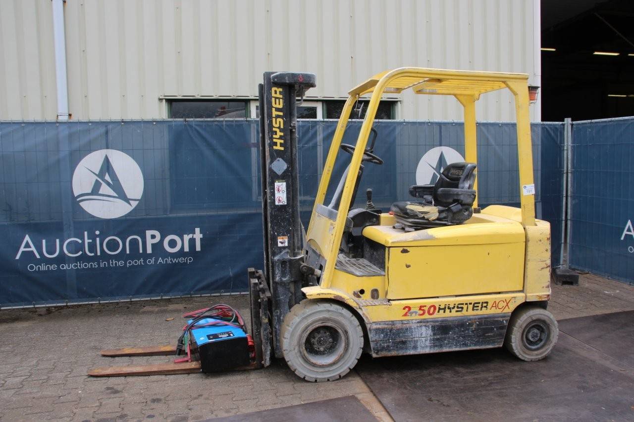 Forklift Hyster J2.50ACX Electric 2500kg 3.16m 2004