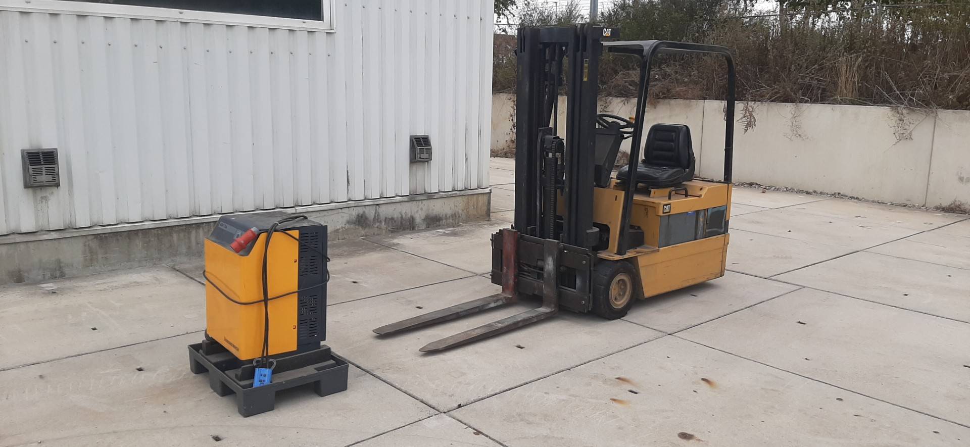 Forklift Caterpillar F35 Electric 1750kg 1991 (Margin)