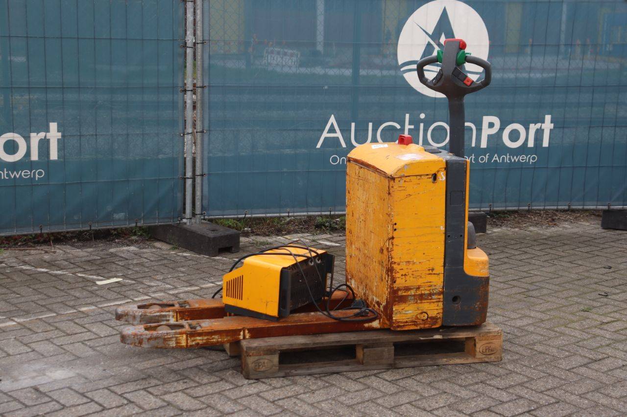 Pallet truck Jungheinrich EJE 116 Electric