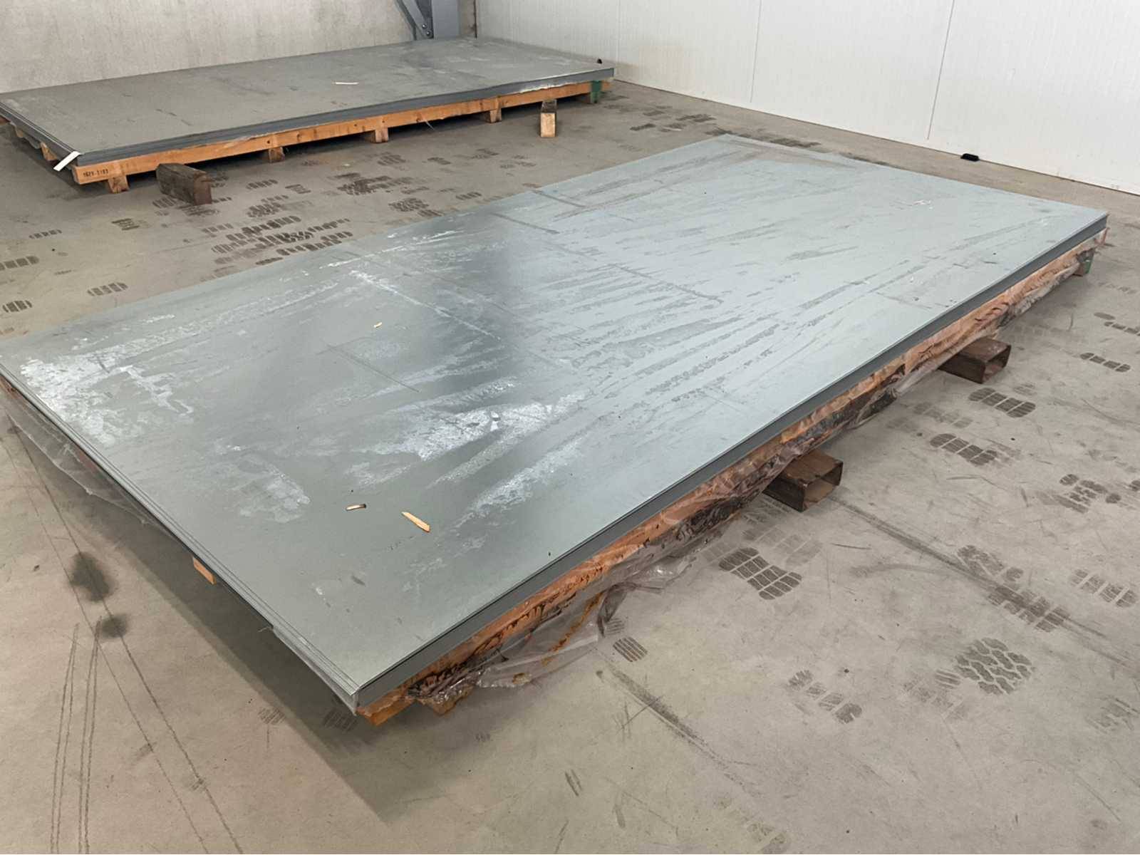 Steel plates 41 pieces New