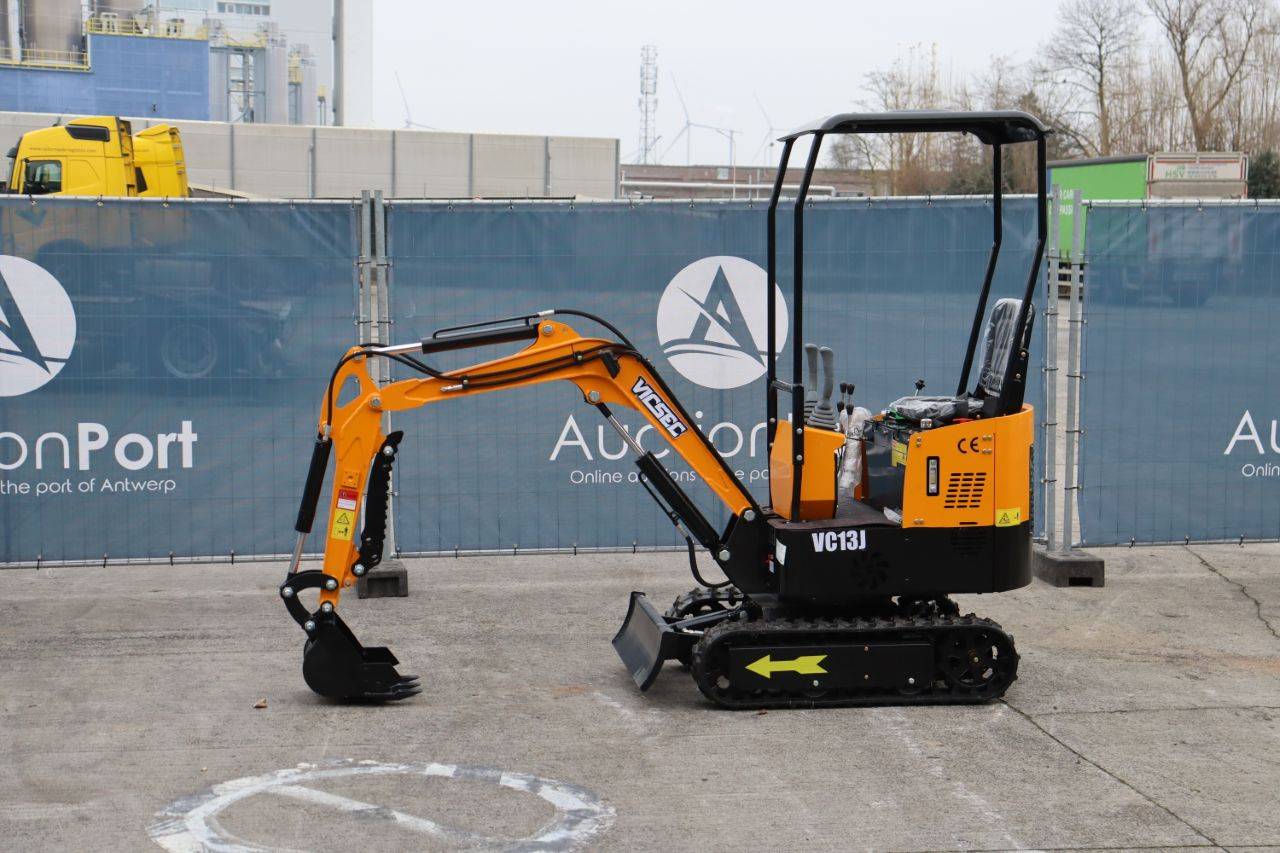 Mini excavator Vicsec 13-Y Petrol 13.5 hp 2025 New