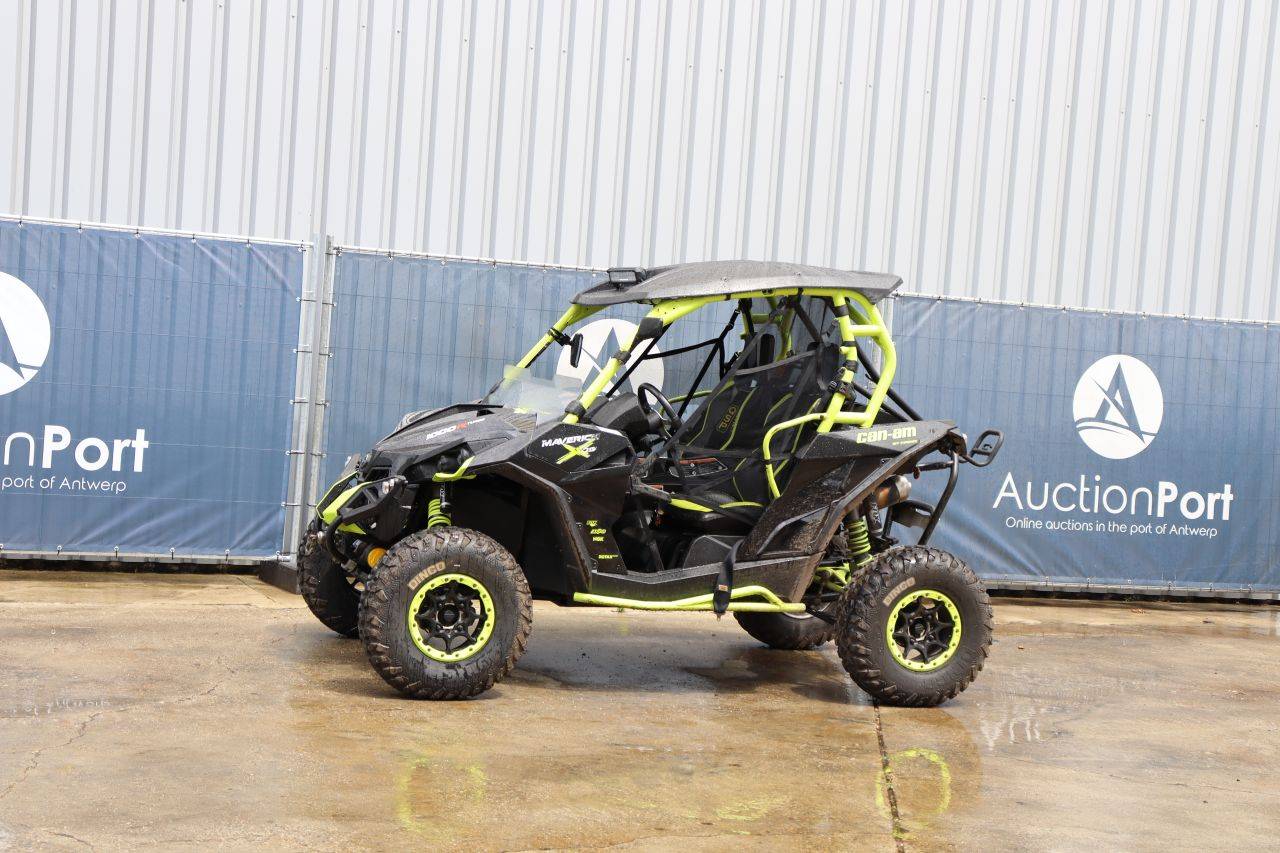Buggy Bombardier CAN-AM Petrol 20hp 2015