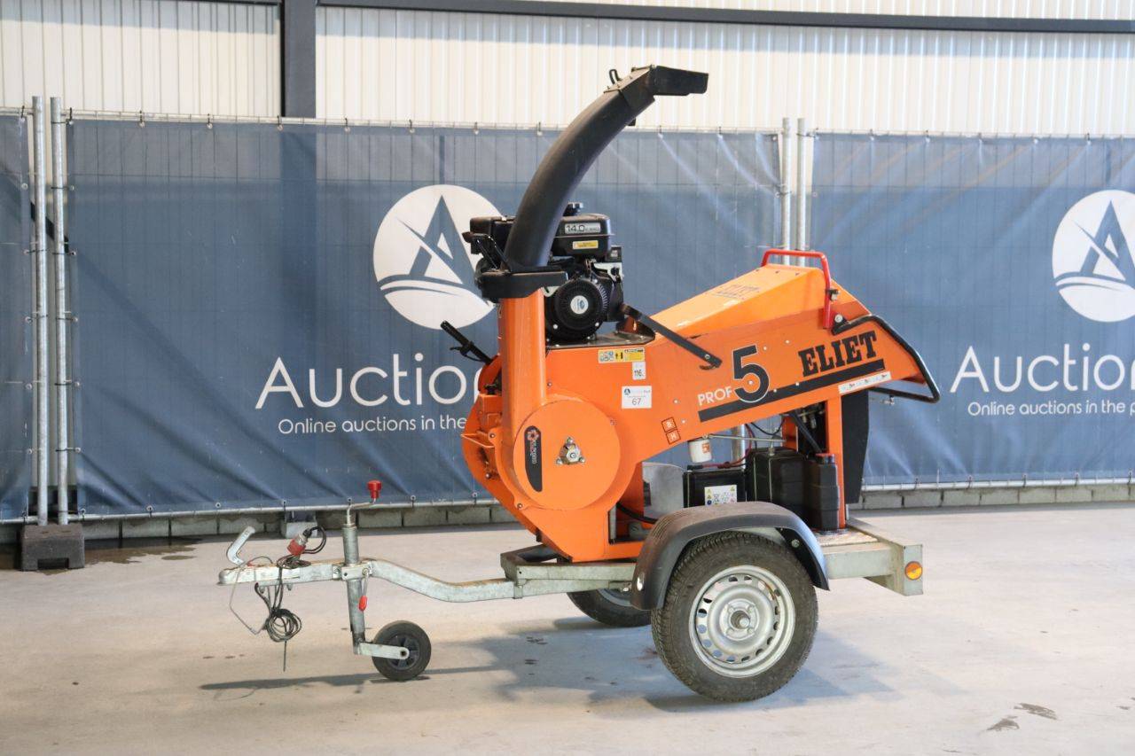 Eliet Prof 5B Trailer Petrol Wood Chipper 2015