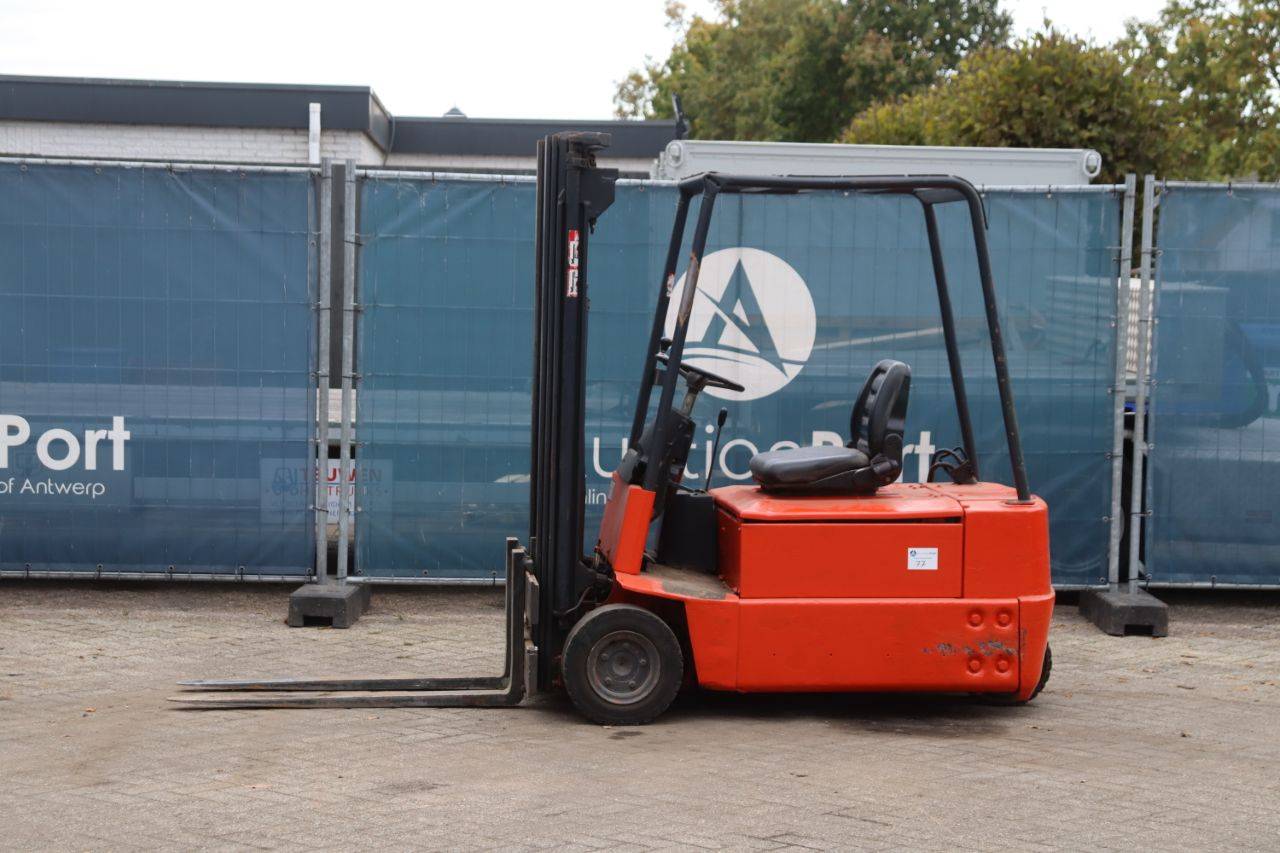 Linde E16S Electric Forklift 1600kg 4.67m 1989