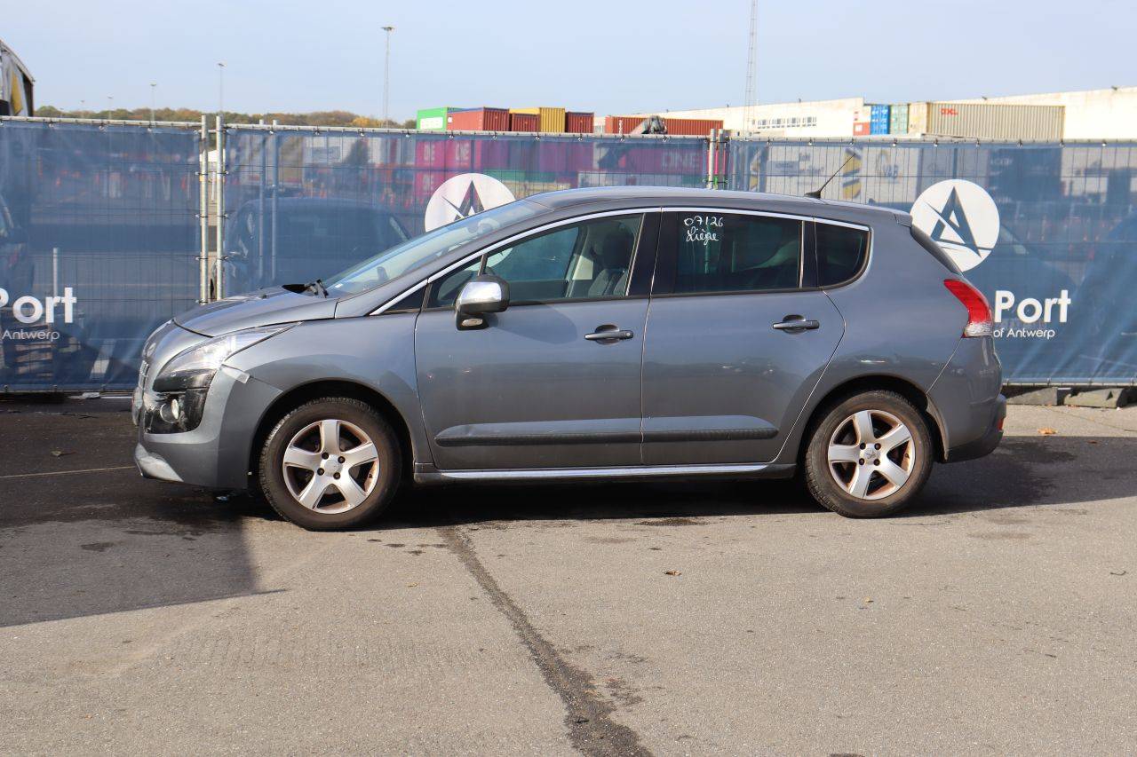 Passenger car Peugeot 3008 Diesel 112hp 2011 (Margin)