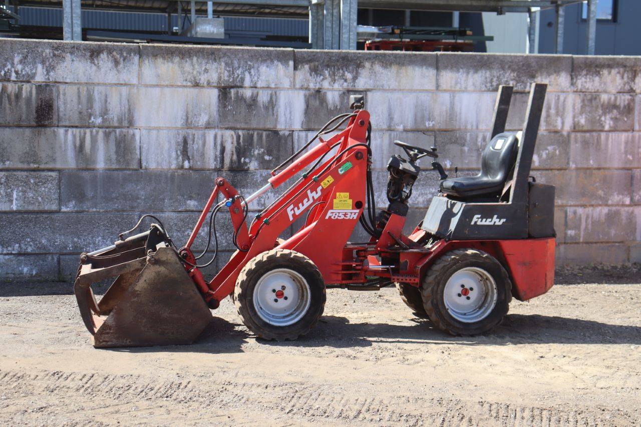 Articulated loader Fuchs F853H Diesel 2005