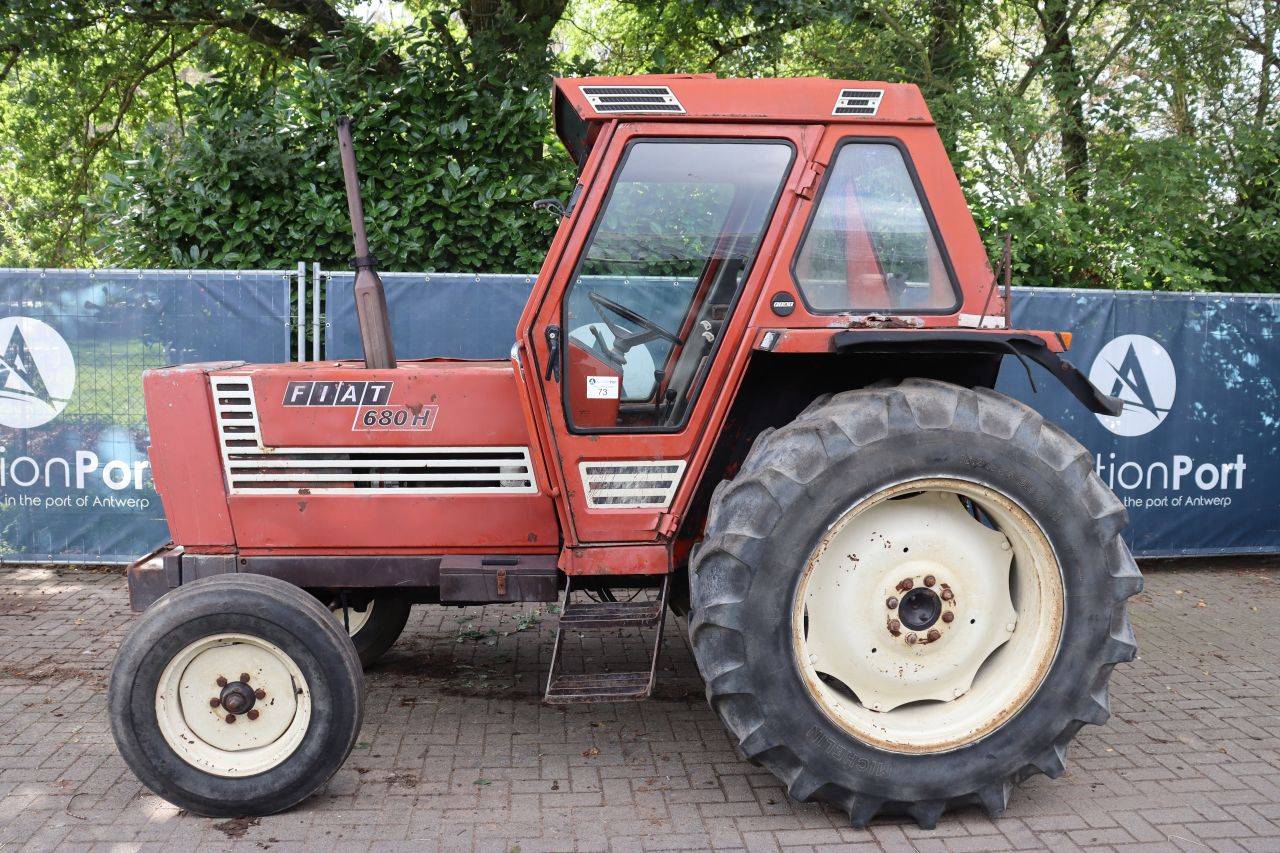 Tractor Fiat Trattori 680 H (Alternative Model Type 680-DT) Diesel