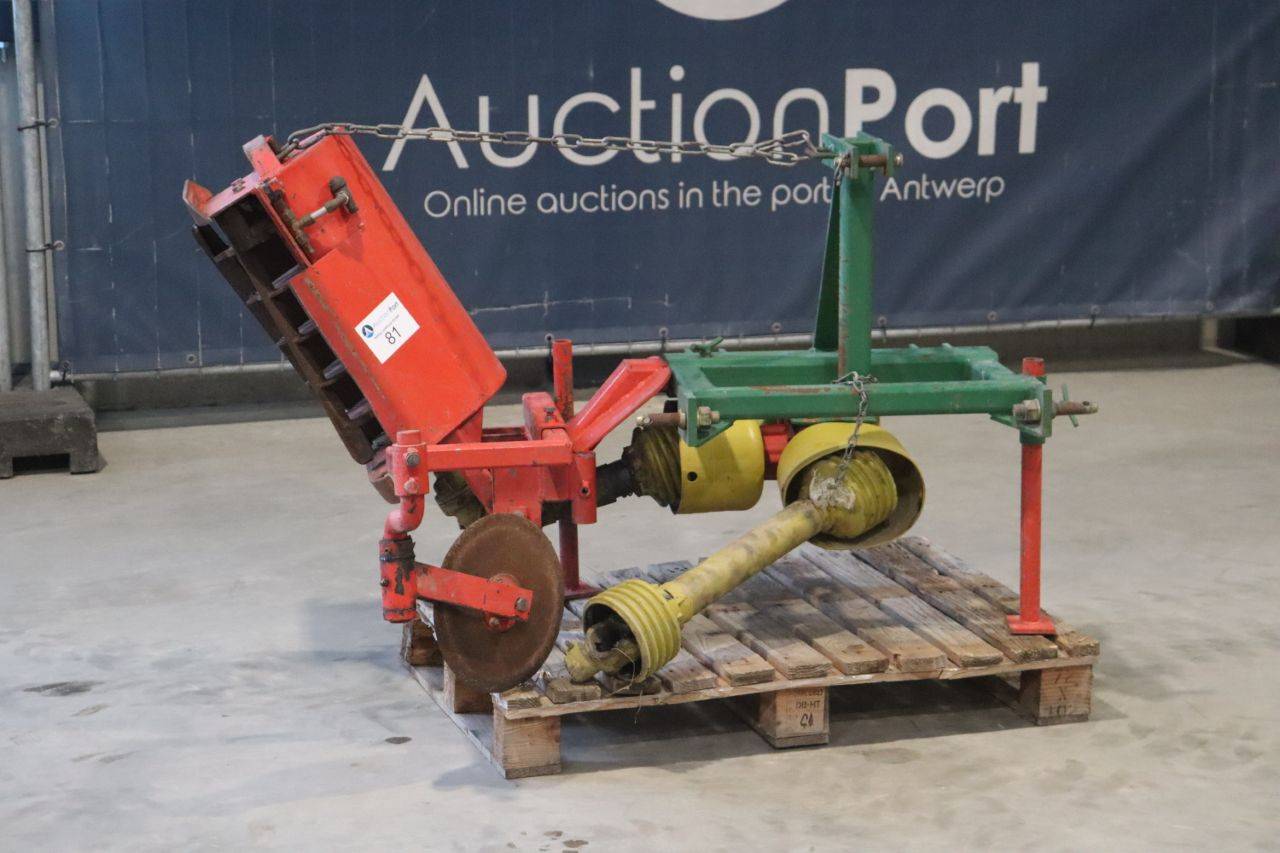 Baveck rotary hoe
