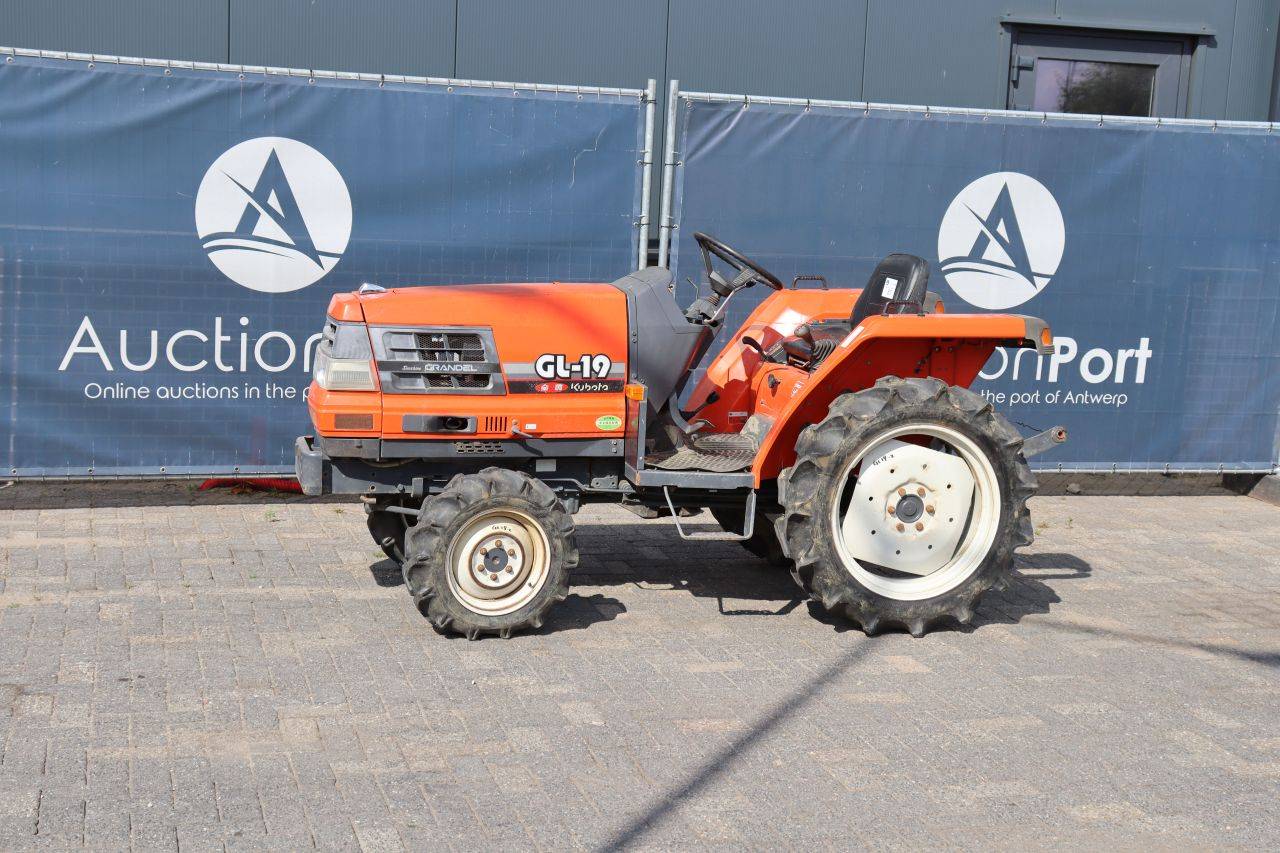 Mini trator Kubota GL19 Diesel 19hp