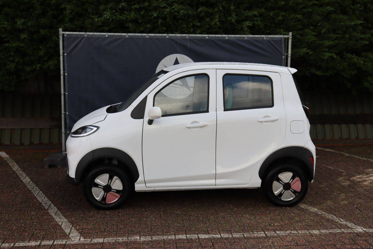 Personenkraftwagen XY Electric/Jinpeng Electric 8,2 PS