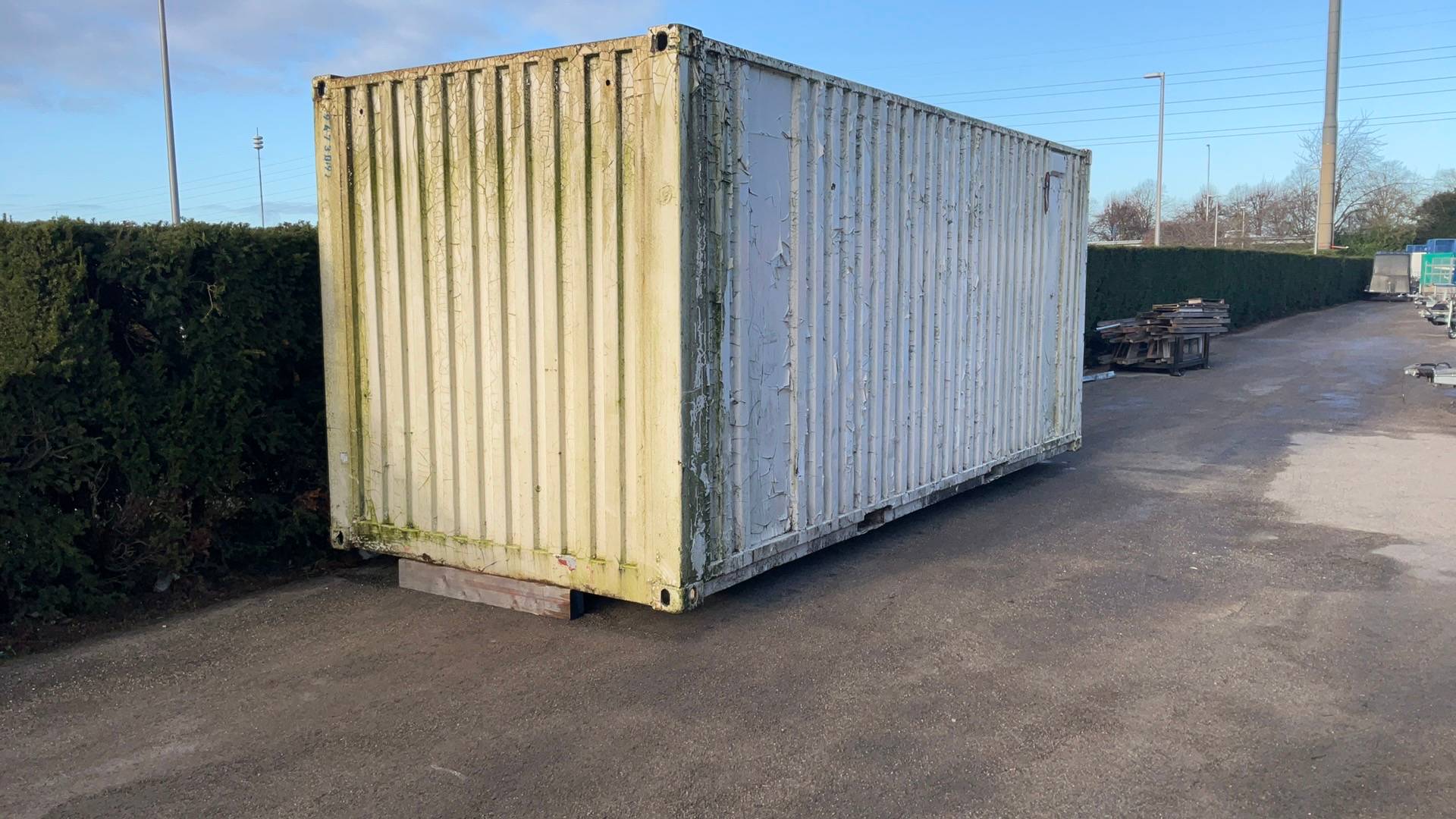Container