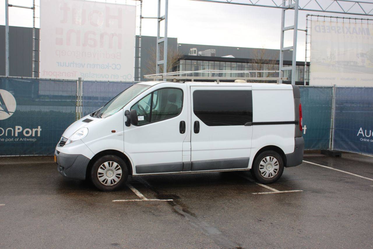 Opel Vivaro 2.5 CDTI Diesel 2011 Van