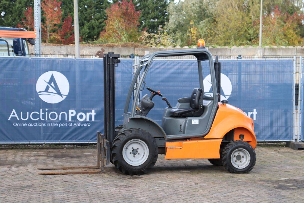 Rough terrain forklift Ausa C150H Diesel 1500kg 2.66m 2007