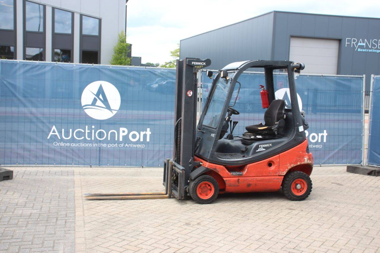 Forklift Fenwick-Linde H16T-03 LPG 1600kg 4.4m 2005