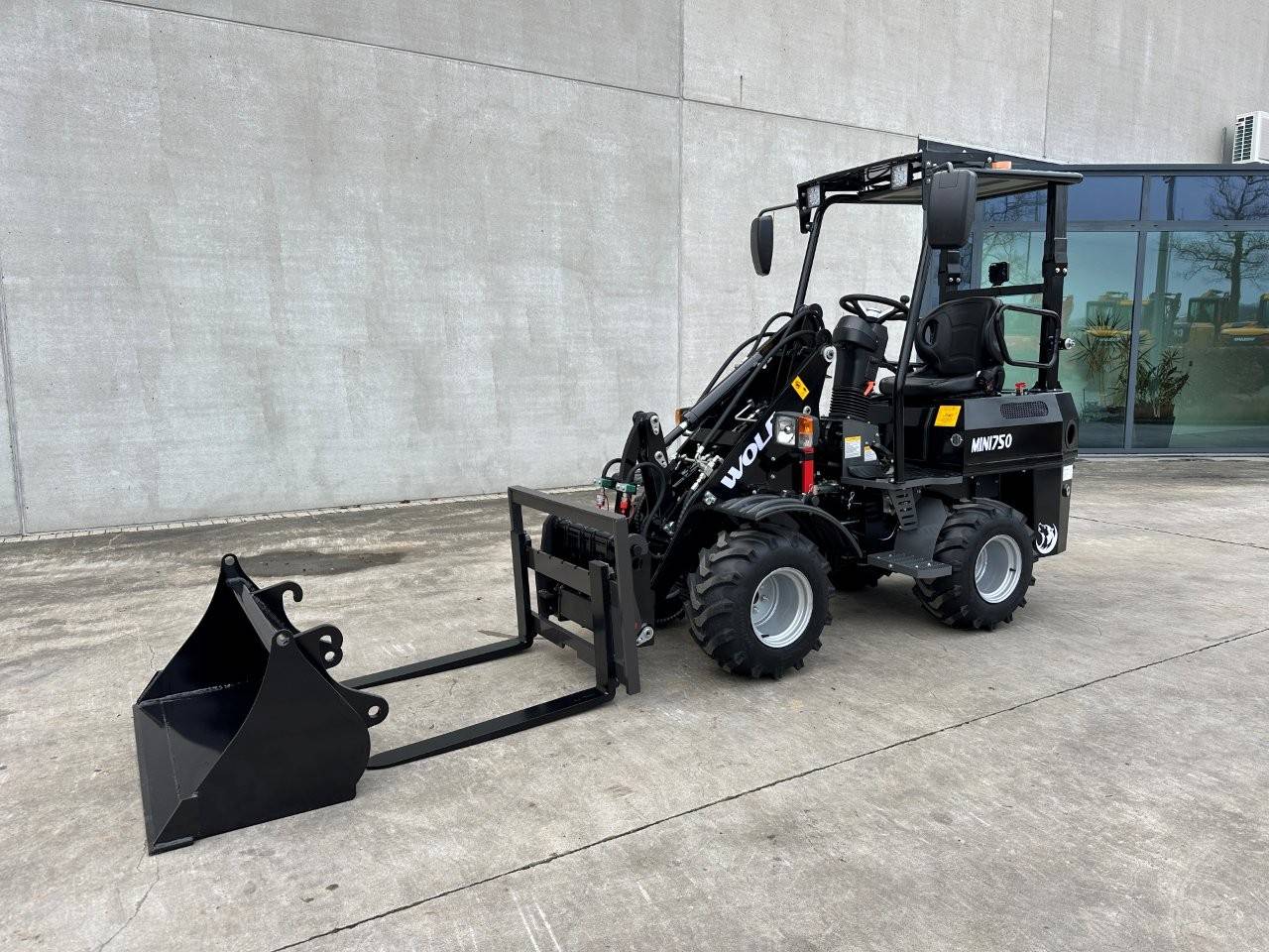 Wolf MINI 750 Diesel 18.5kW articulated loader 2025 New
