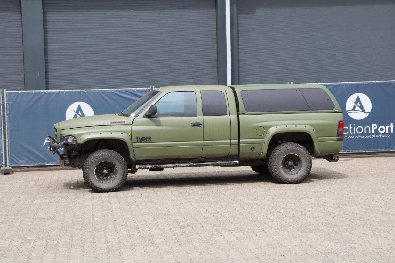 Dodge Ram 1500 LPG+ Petrol 2001 (Margin)