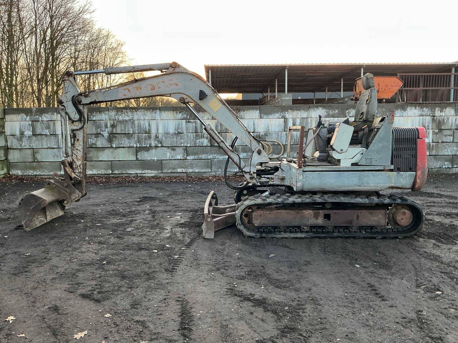 Crawler excavator Takeuchi TB045 Diesel