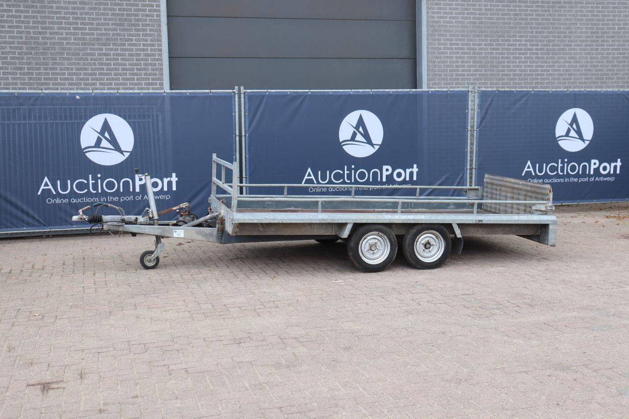 Rimorchio Hapert 2700 kg