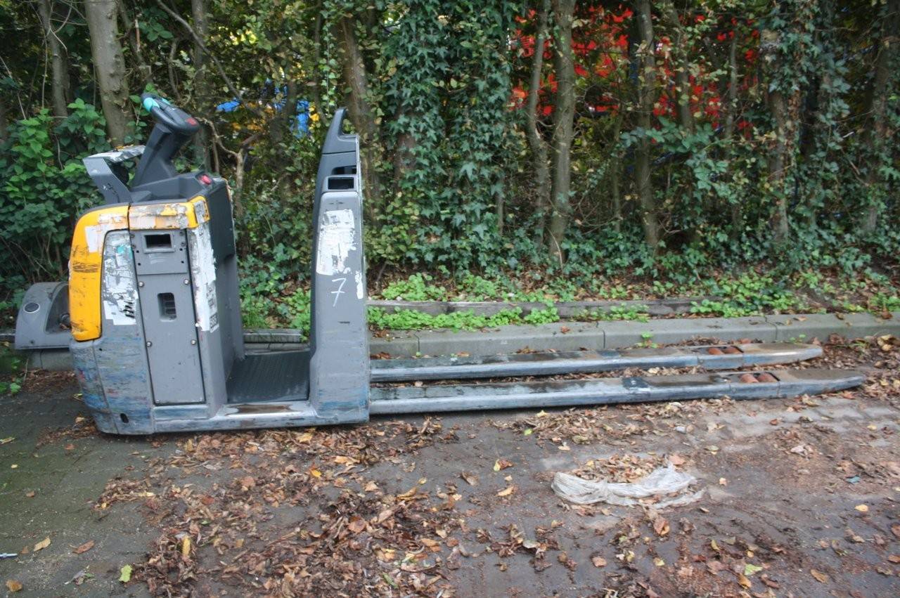 Hubwagen Jungheinrich ECE 225 Elektro 2500kg 2019