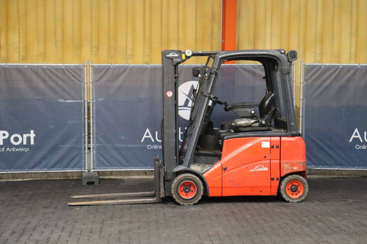 Forklift Linde E20PH-01 Electric 2000kg 2011