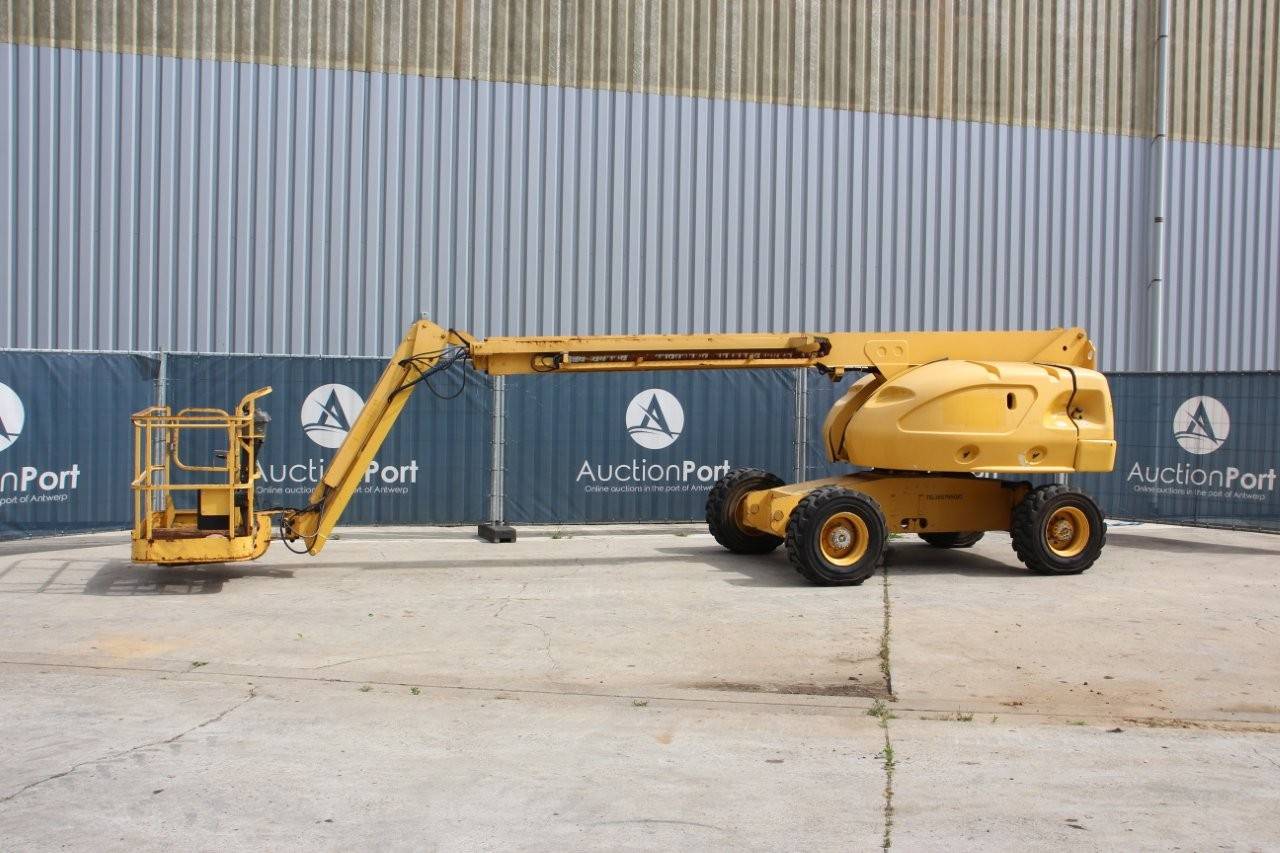 JLG Diesel Articulated Boom Lift
